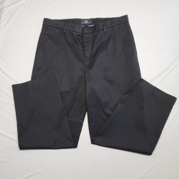 Dockers Pants Classic Fit 36 X 29 Chino Straight Leg Black Preppy - Picture 1 of 16